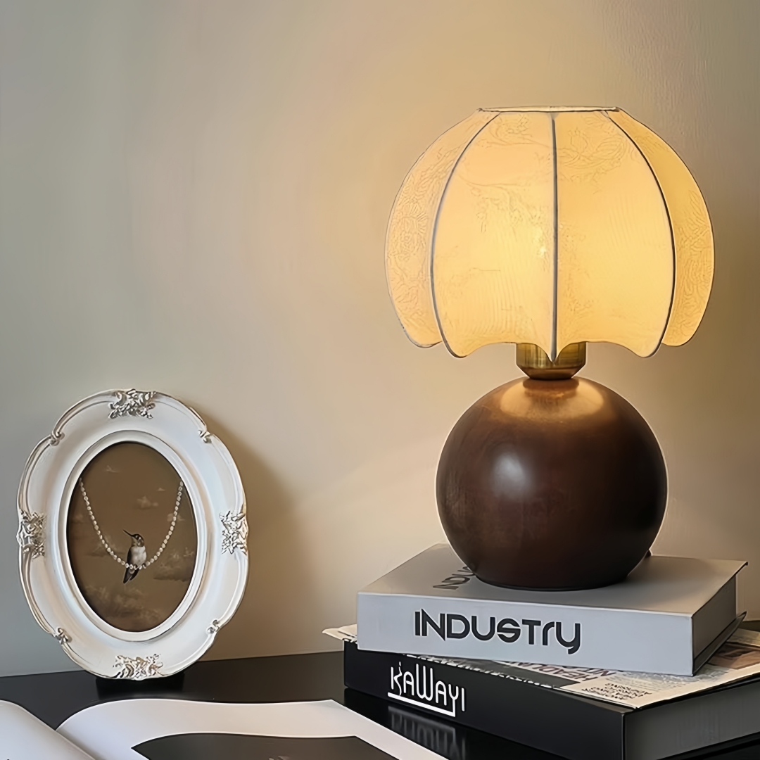 Vintage floral table lamp, med - огляд і ціна Home Textiles & Furnishings